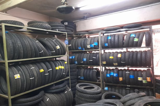 SINGH MOTOR'S - Tyres Shop Images