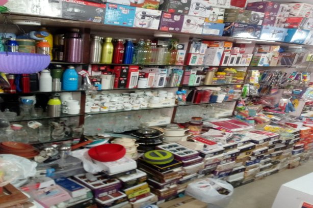 Bharat Crockery - Kitchen Images