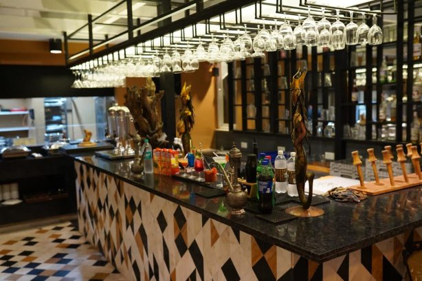 Hint Restaurant - Restaurant Images