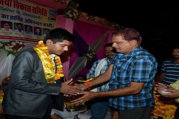 Shayar Himanshu Suthar - POET Images